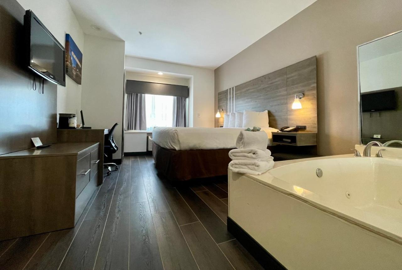 Best Western Roanoke Inn & Suites Zewnętrze zdjęcie