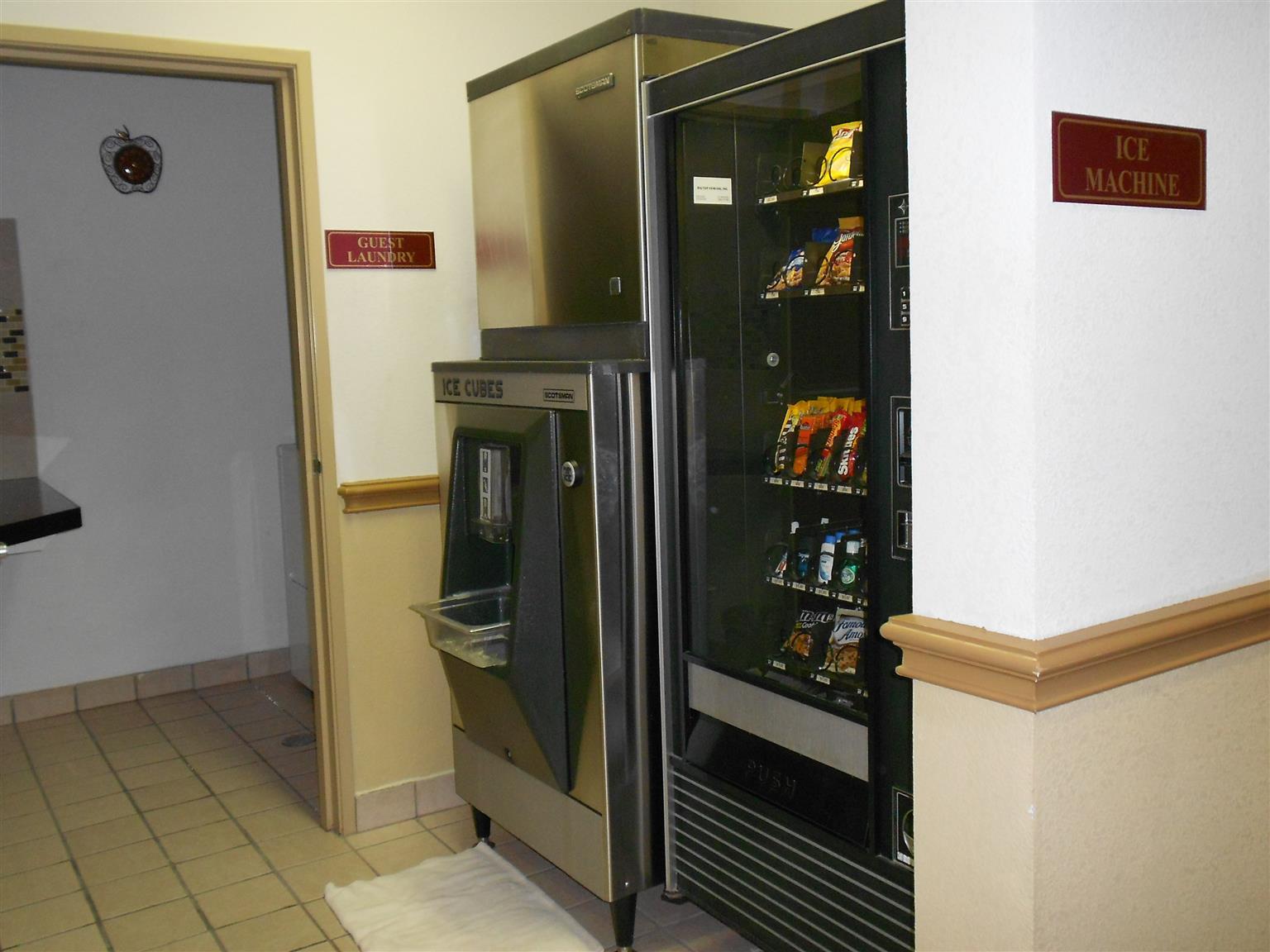 Best Western Roanoke Inn & Suites Zewnętrze zdjęcie
