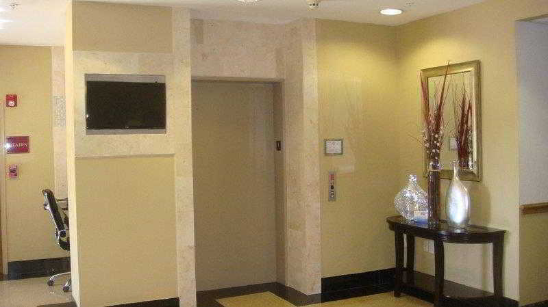 Best Western Roanoke Inn & Suites Zewnętrze zdjęcie